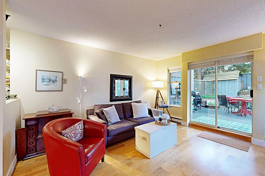 103 735 W 15 Avenue Vancouver, BC - 10