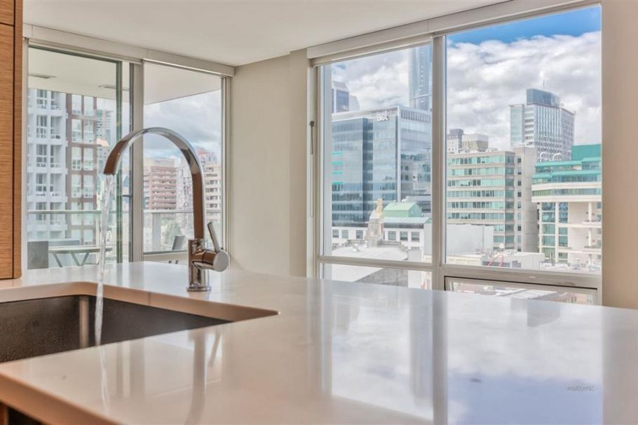 100X 565 SMITHE STREET, Vancouver BC V6B 0E4 Vancouver, BC - 4