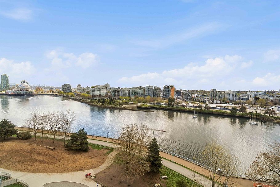 1101 980 Cooperage Way Vancouver, BC - 2