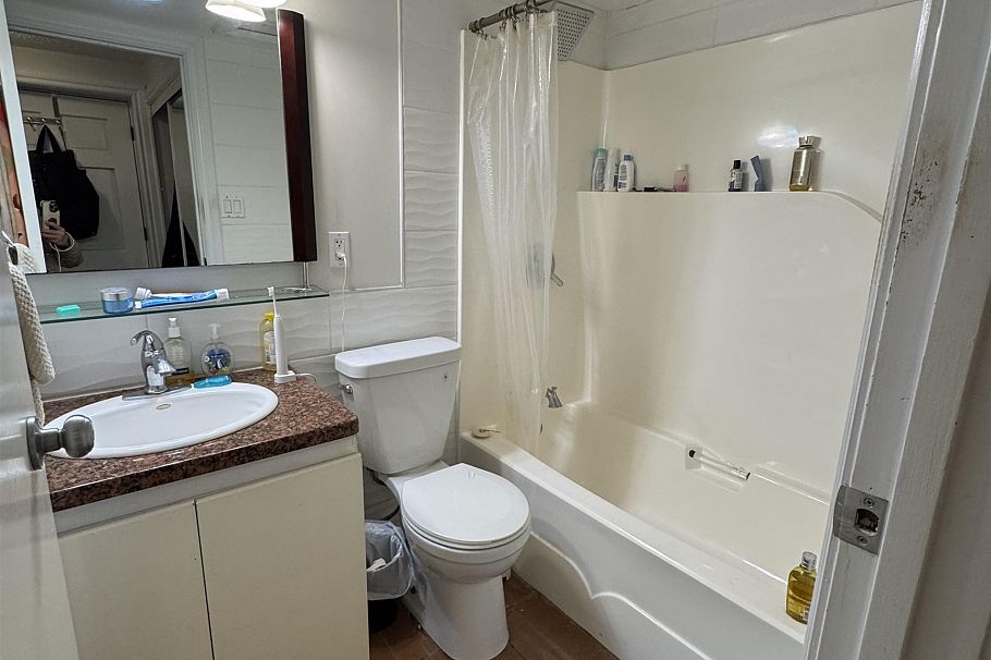 4 131 W 13 AVENUE, Vancouver BC V6Y 1V8 Vancouver, BC - 9