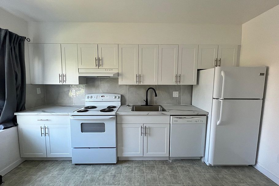 465-485 Victoria Drive Vancouver, BC - 6
