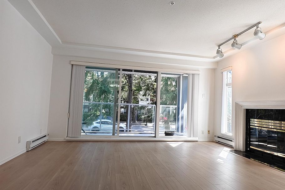 203 865 W 15th Avenue Vancouver, BC - 5