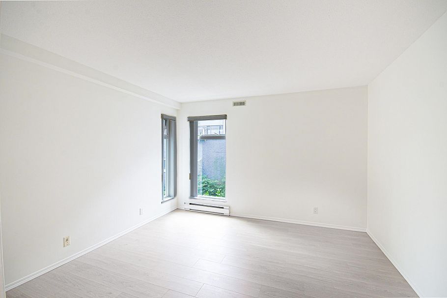 203 865 W 15th Avenue Vancouver, BC - 12