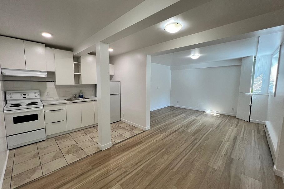 465-485 Victoria Drive Vancouver, BC - 18