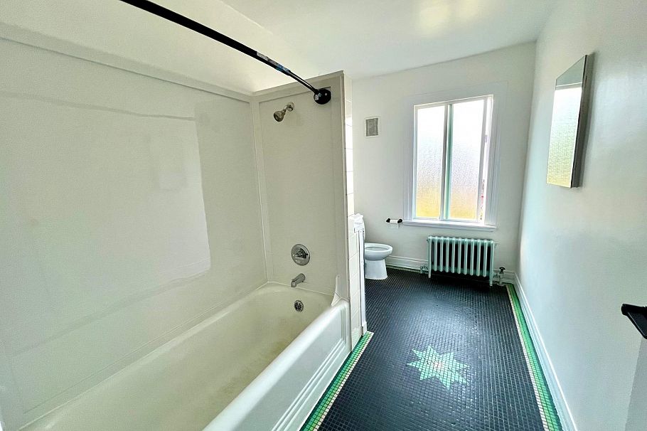 465-485 Victoria Drive Vancouver, BC - 9