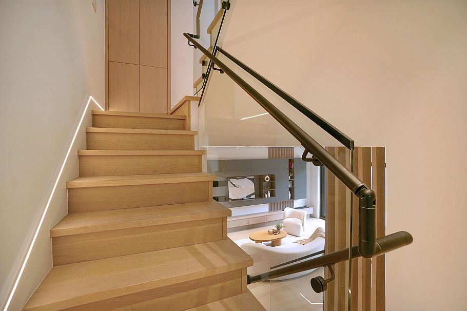 2 3460 W 14th Avenue Vancouver, BC - 11