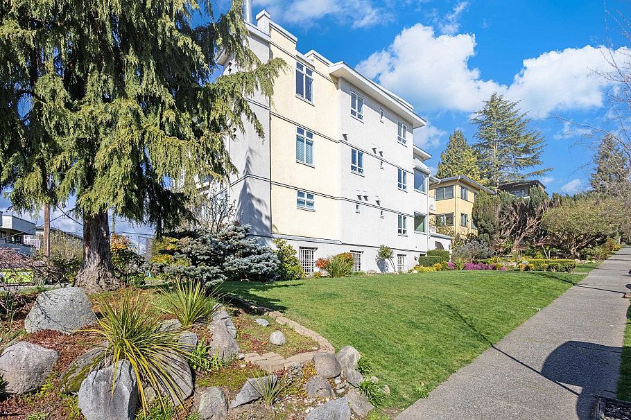 302 2215 Mcgill Street Vancouver, BC - 29
