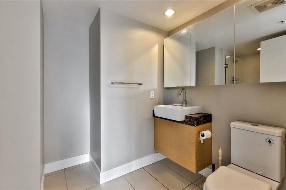 100X 565 SMITHE STREET, Vancouver BC V6B 0E4 Vancouver, BC - 12