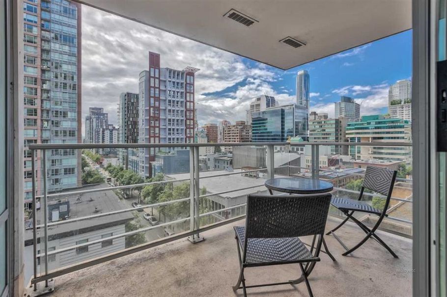 100X 565 SMITHE STREET, Vancouver BC V6B 0E4 Vancouver, BC - 16