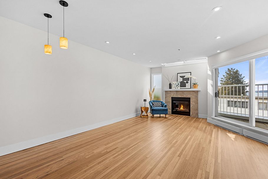 302 2215 Mcgill Street Vancouver, BC - 5
