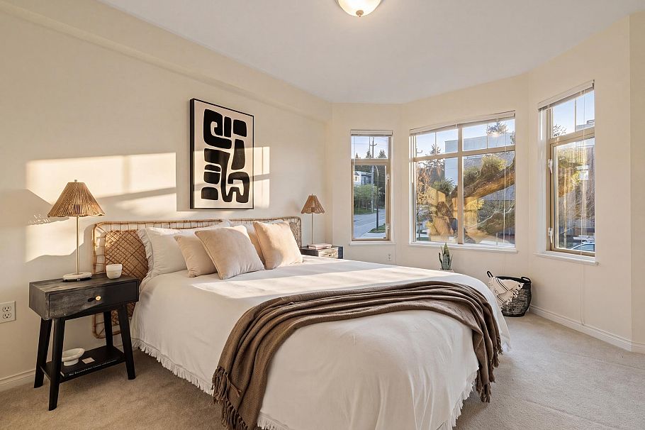 405 2059 Chesterfield Avenue North Vancouver, BC - 26