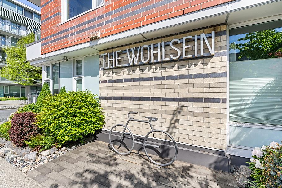 304 311 E 6th Avenue Vancouver, BC - 3