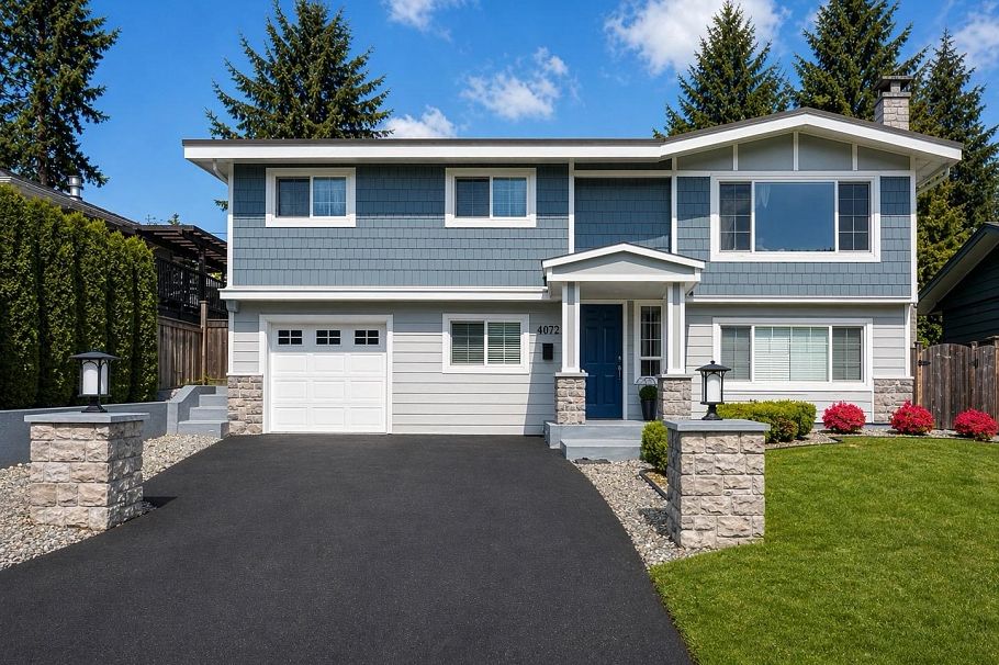 4072 Violet Street North Vancouver, BC - 1