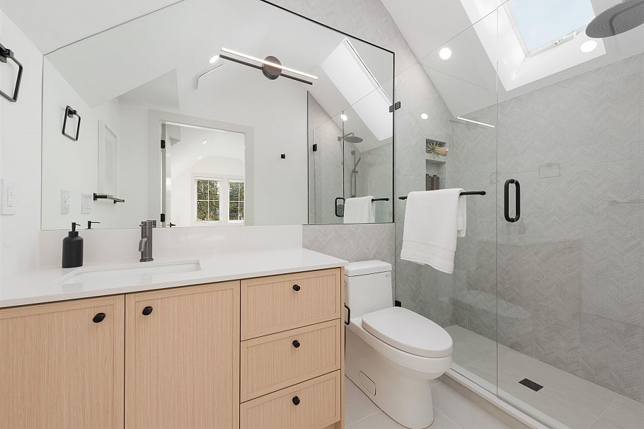 1 375 E 33rd Avenue Vancouver, BC - 14