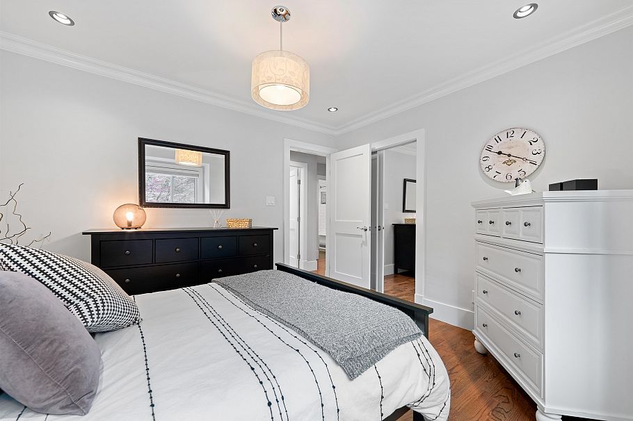 4390 Cheviot Road North Vancouver, BC - 15