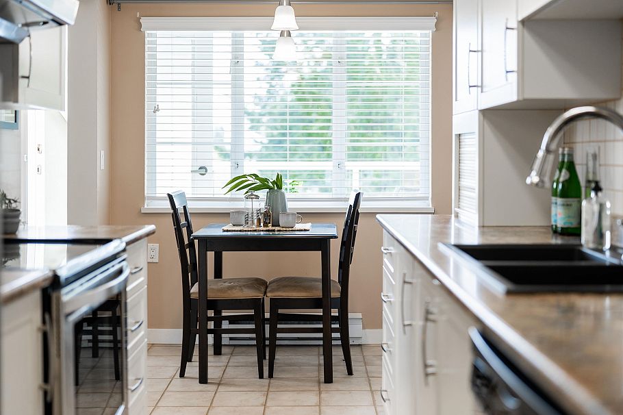 317 2020 Cedar Village Crescent North Vancouver, BC - 15