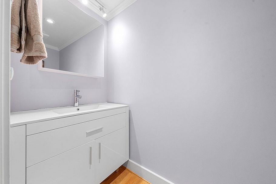 209 1720 W 12th Avenue Vancouver, BC - 21