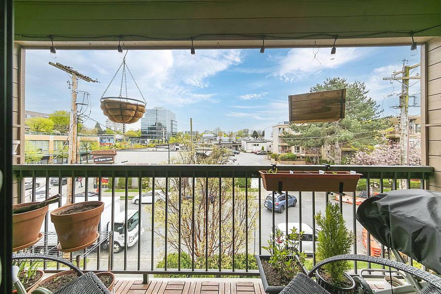 304 1825 W 8th Avenue Vancouver, BC - 26