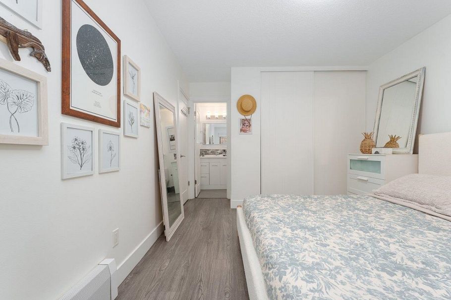 103 127 E 4th Street North Vancouver, BC - 17