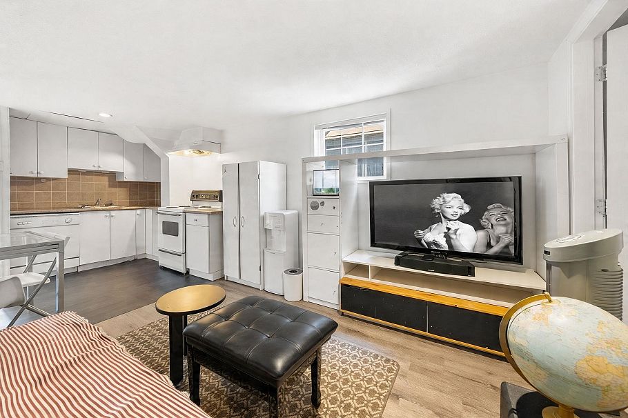 339 E 41st Avenue Vancouver, BC - 26