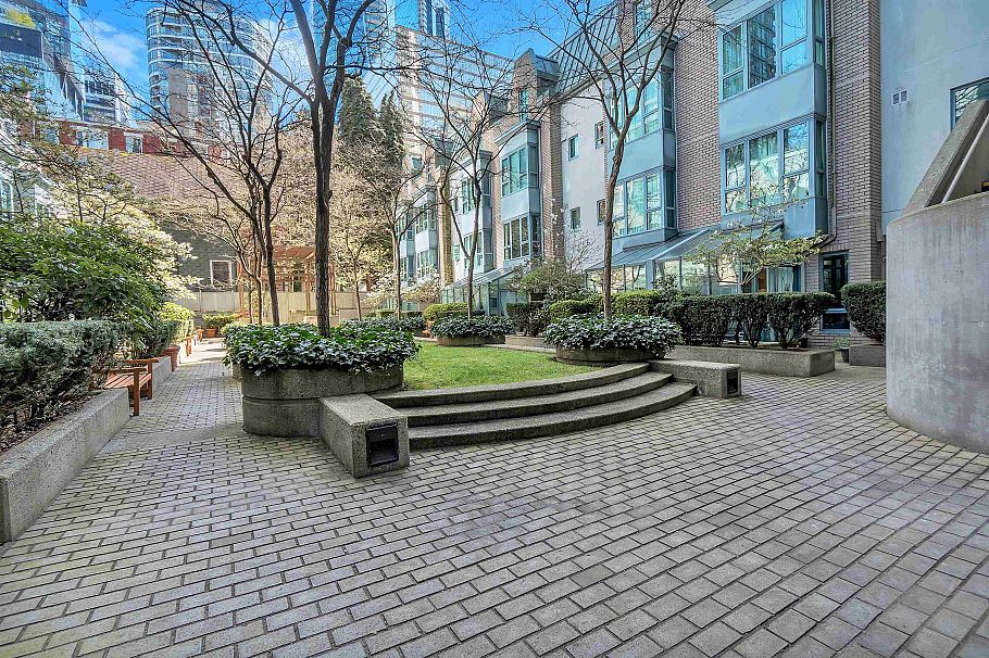 2602 1238 Melville Vancouver, BC - 16