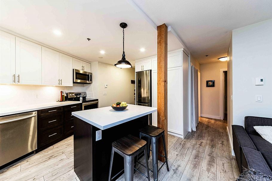 401 2295 Pandora Street Vancouver, BC - 5