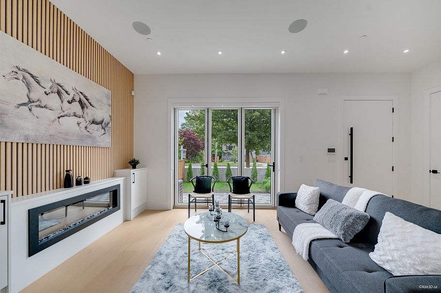 1 4463 Walden Street Vancouver, BC - 7