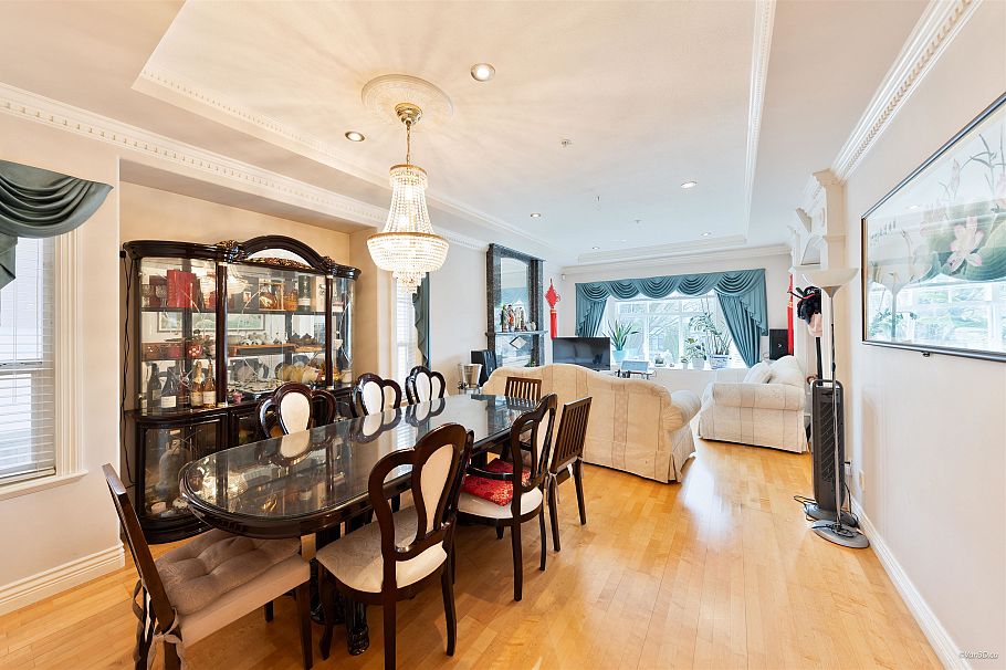 1437 E 58th Avenue Vancouver, BC - 4