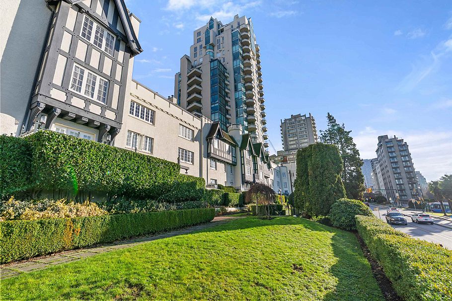 901 1311 Beach Avenue Vancouver, BC - 29