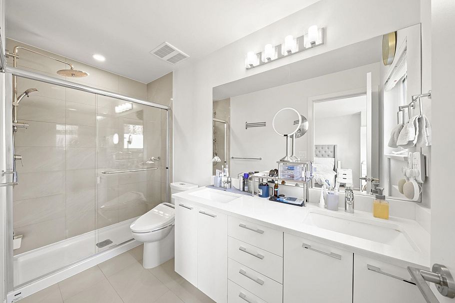 31 10311 River Drive Richmond, BC - 16