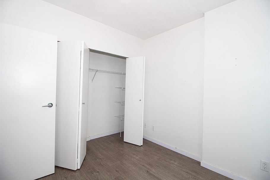 703 480 Robson Street Vancouver, BC - 8