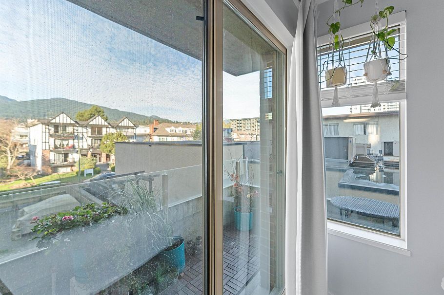 304 137 W 17th Street North Vancouver, BC - 19