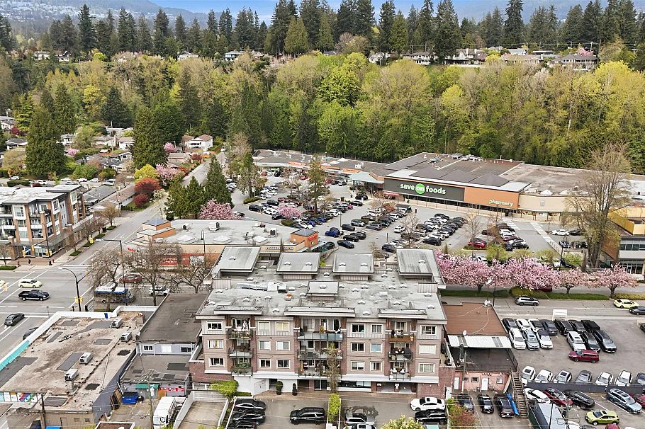 204 1273 Marine Drive North Vancouver, BC - 33