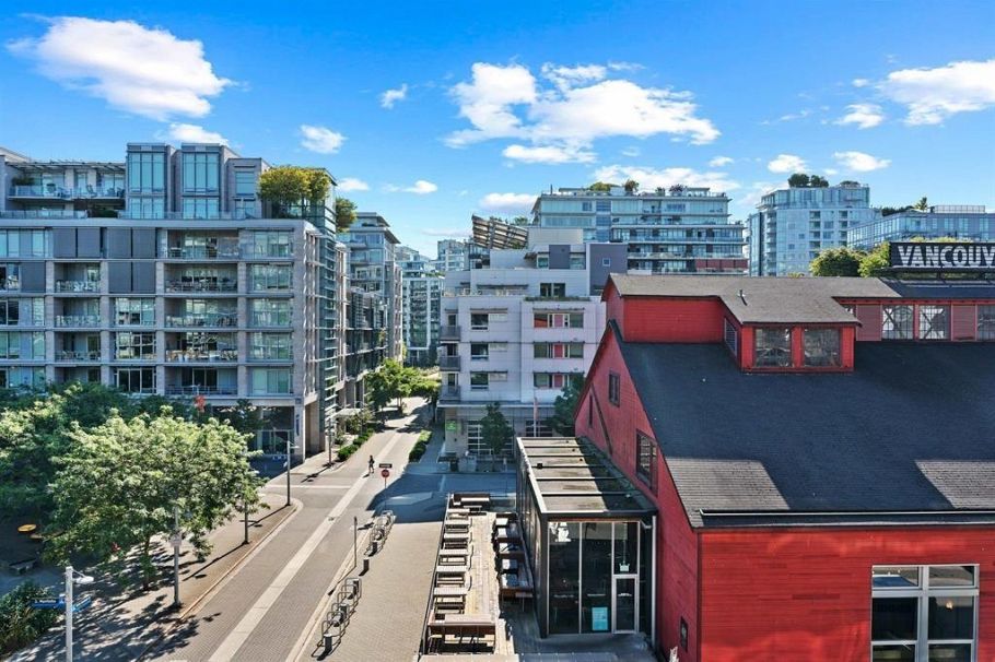 704 123 W 1st Avenue Vancouver, BC - 9