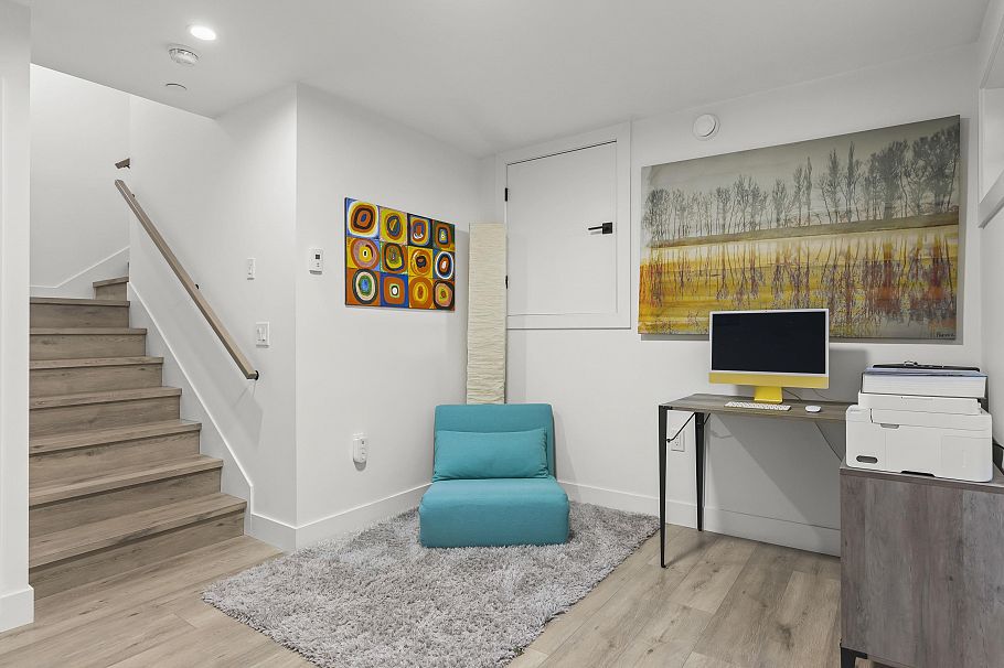 4327 Perry Street Vancouver, BC - 22