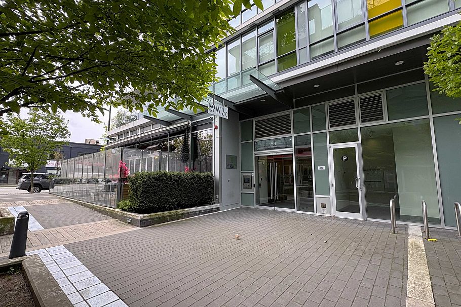 309 159 W 2nd Avenue Vancouver, BC - 4