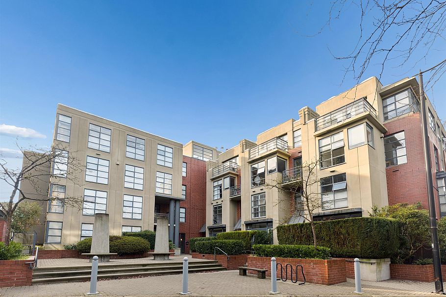 2288 Redbud Lane Vancouver, BC - 36