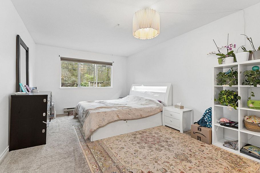 42 6511 Chambord Place Vancouver, BC - 26