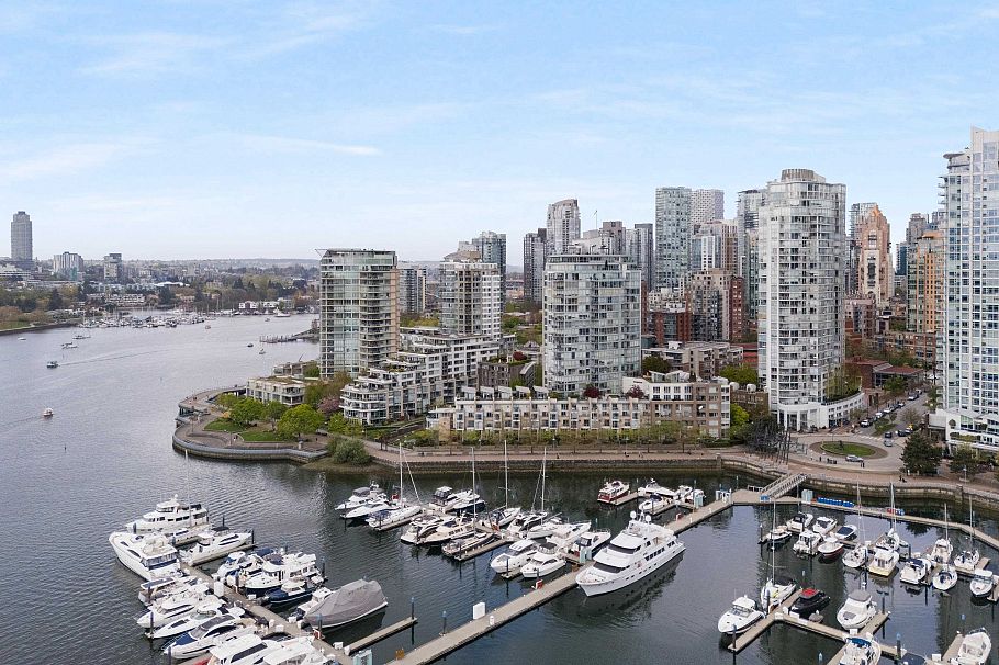 1201 1228 Marinaside Crescent Vancouver, BC - 31