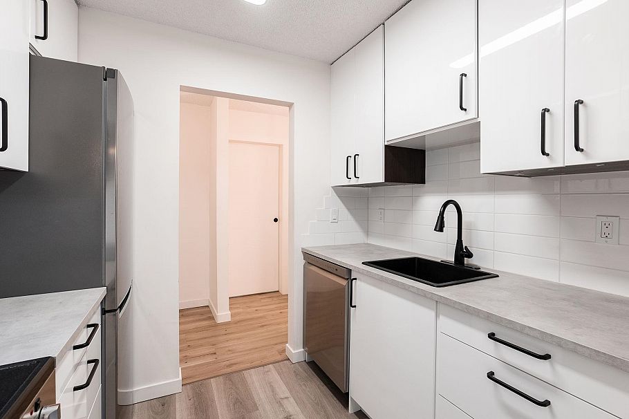 329 710 E 6th Avenue Vancouver, BC - 11