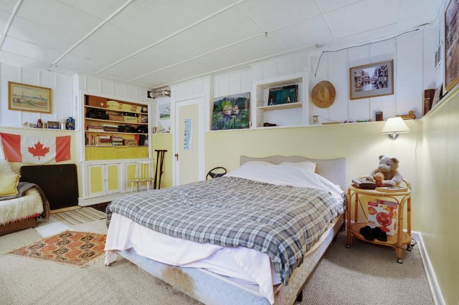 2396 W 18th Avenue Vancouver, BC - 19