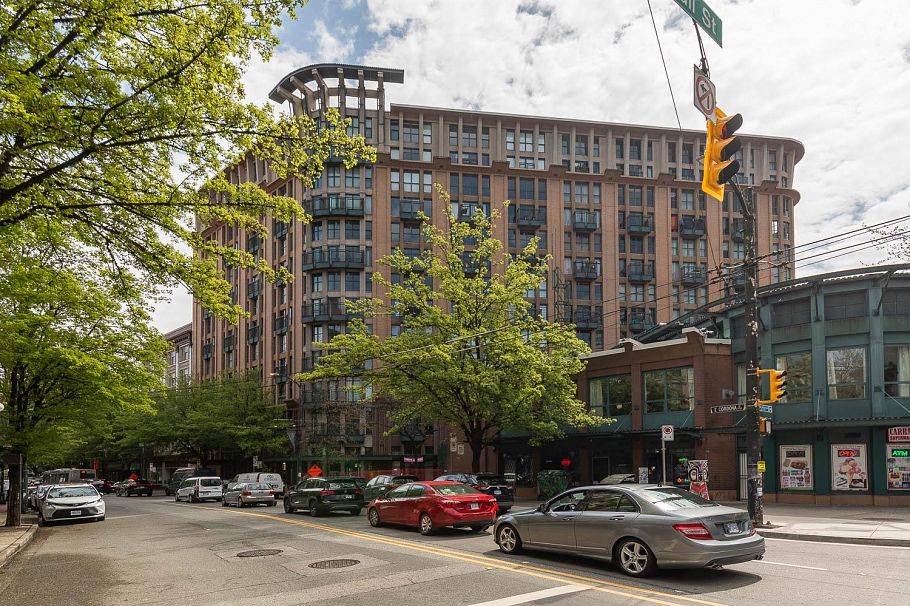 607 22 E Cordova Street Vancouver, BC - 39