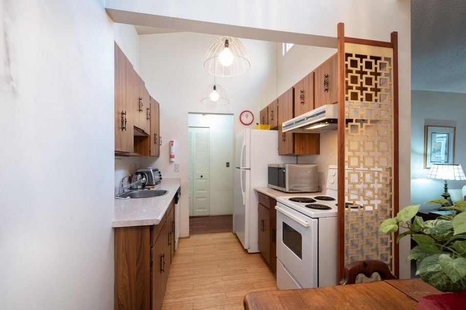 302 2250 Oxford Street Vancouver, BC - 11