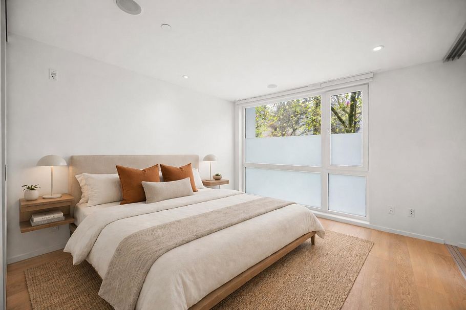 1889 W 2nd Avenue Vancouver, BC - 21