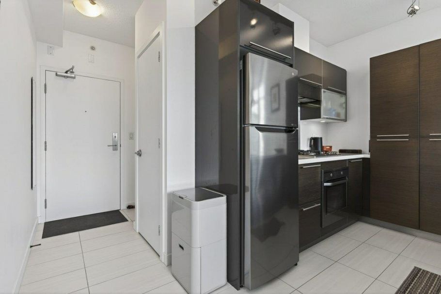 902 1252 Hornby Street Vancouver, BC - 13