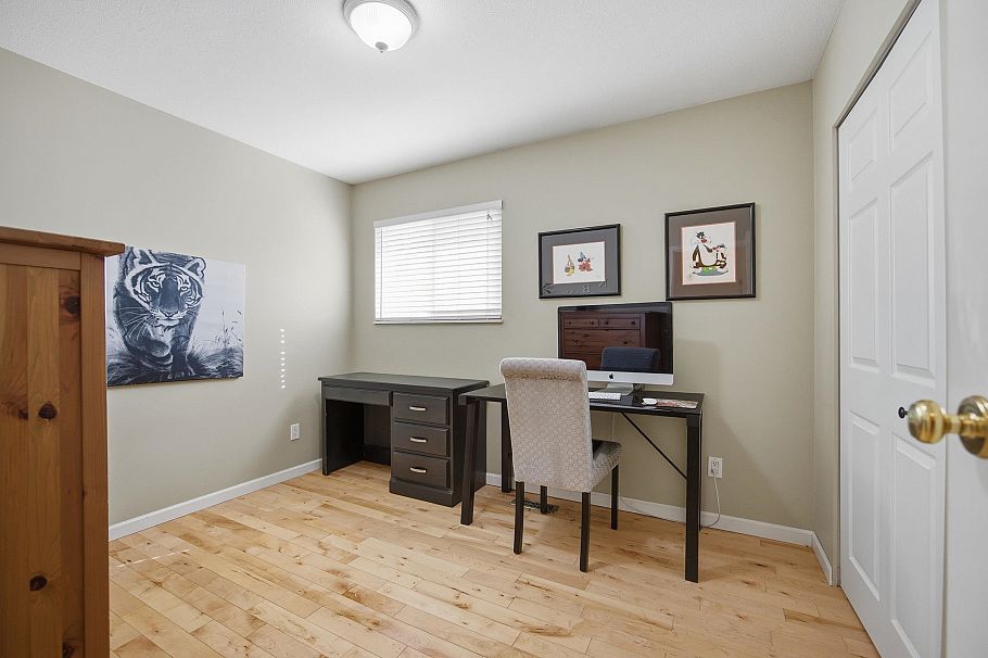 4057 Marine Drive Burnaby, BC - 19