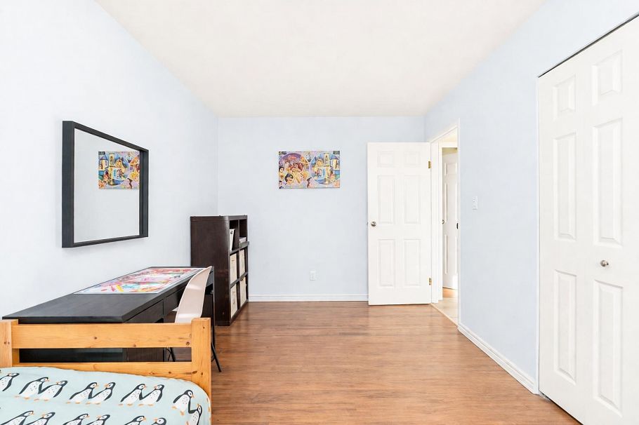 4072 Violet Street North Vancouver, BC - 19