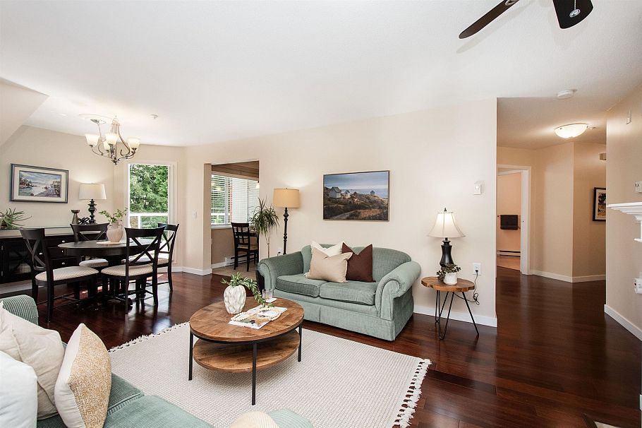 317 2020 Cedar Village Crescent North Vancouver, BC - 5