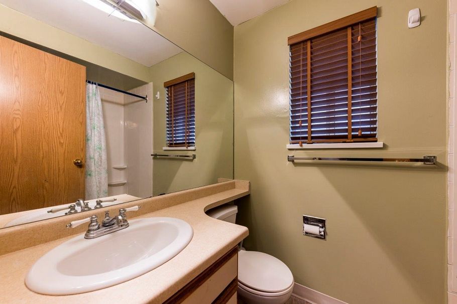 475 Orwell Street North Vancouver, BC - 25