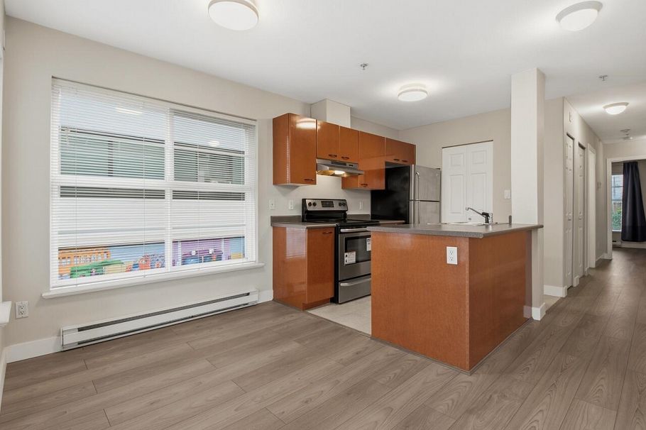 206 1688 E 8th Avenue Vancouver, BC - 6